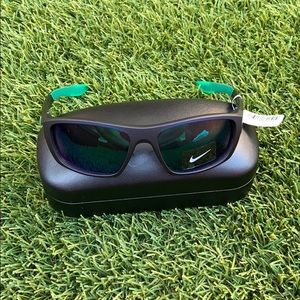 Nike Brazen Boost Mirrowed Sunglasses 